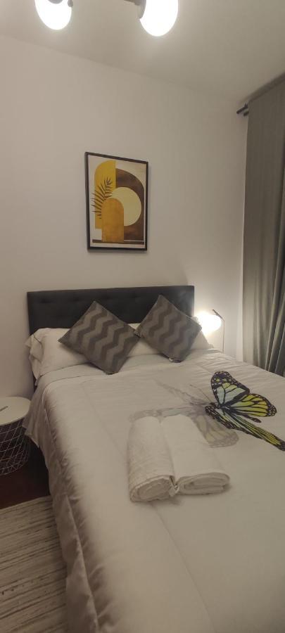 Habitacion Plaza Zabalburu Bilbao Room photo